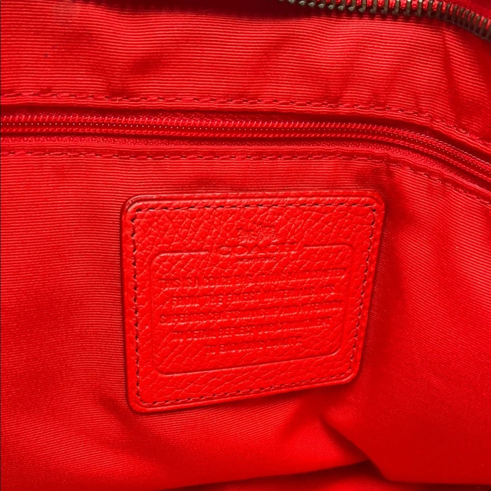 TOTE ONLY Coach Vibrant Red Orange Large Leather Tote